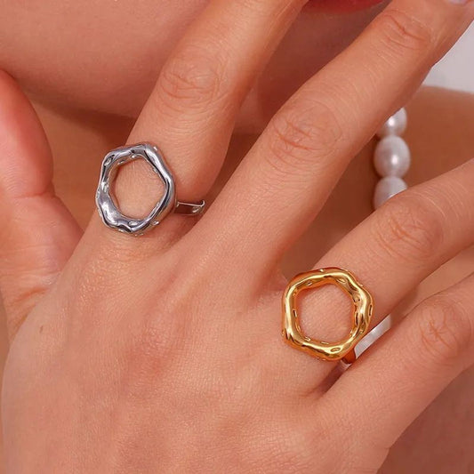 Anillo Adara