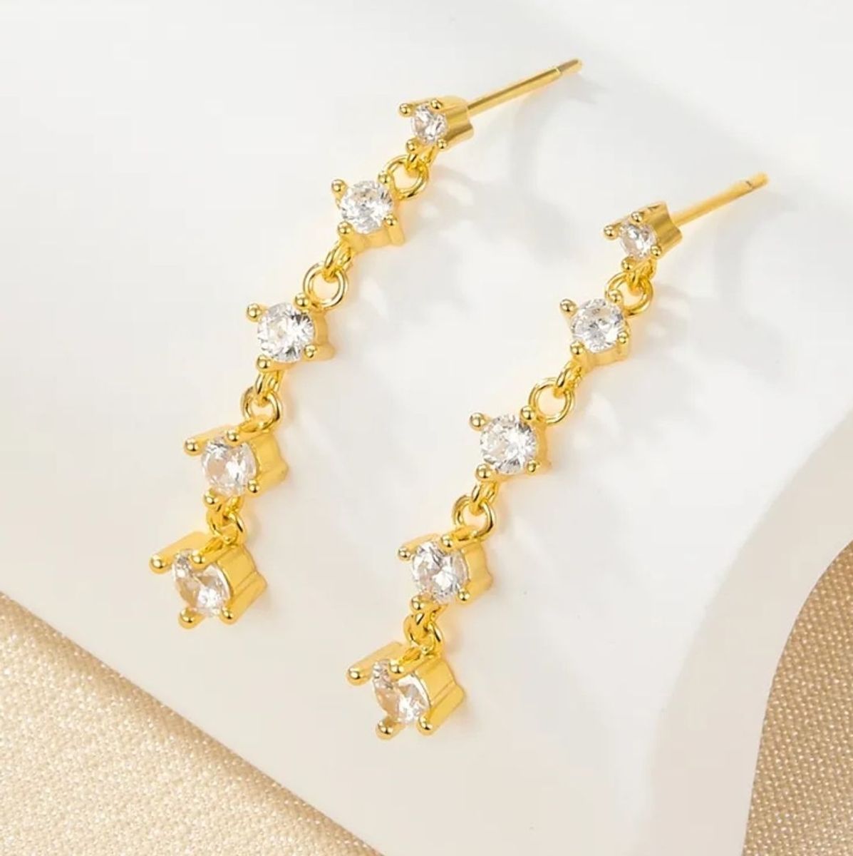 Aretes Sorthela
