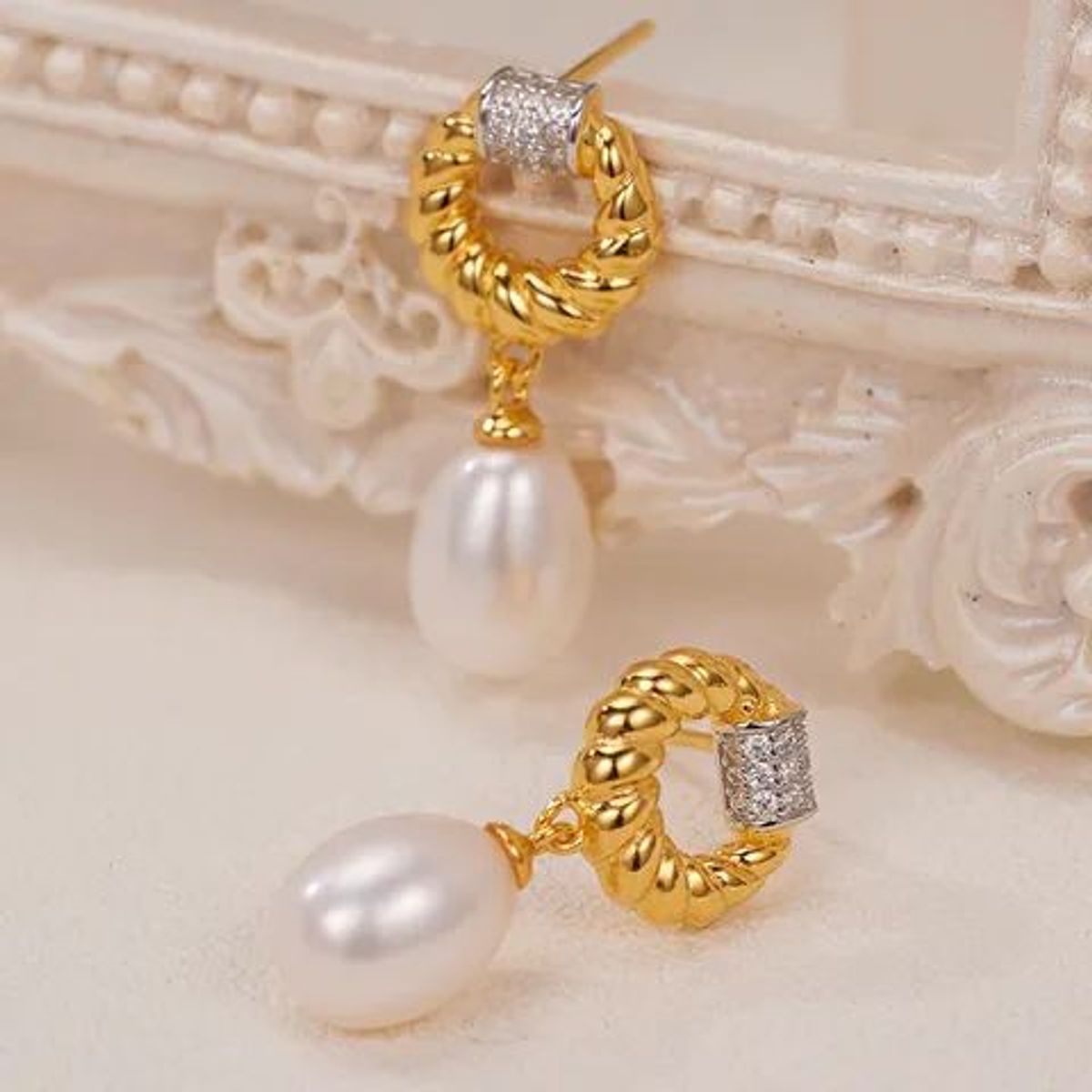 Aretes Persa