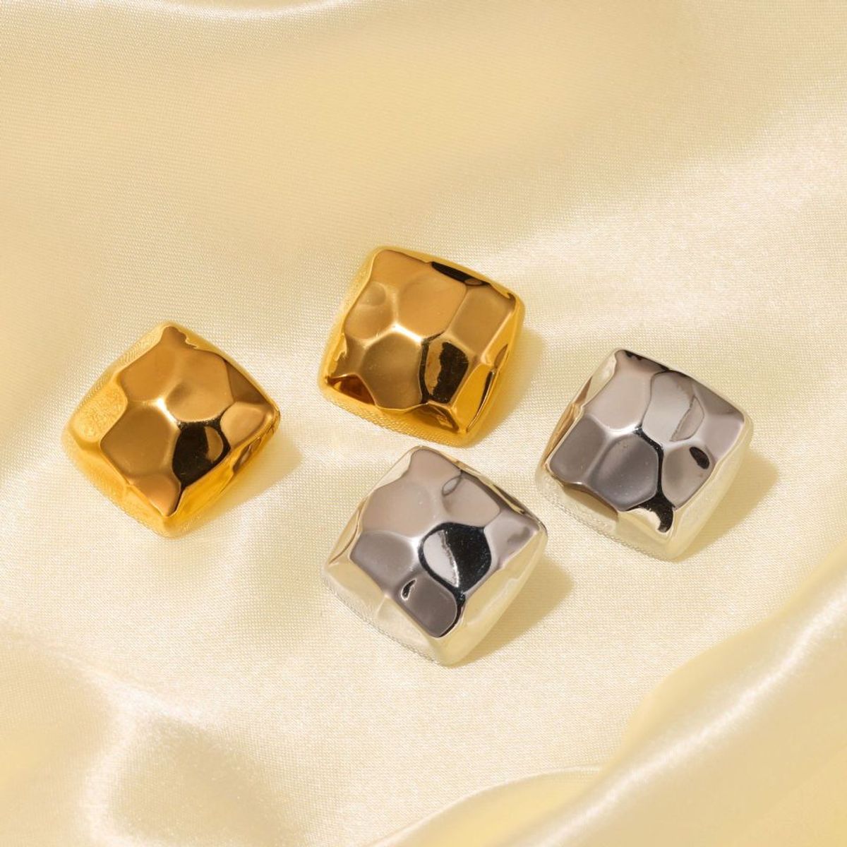 Aretes Aria