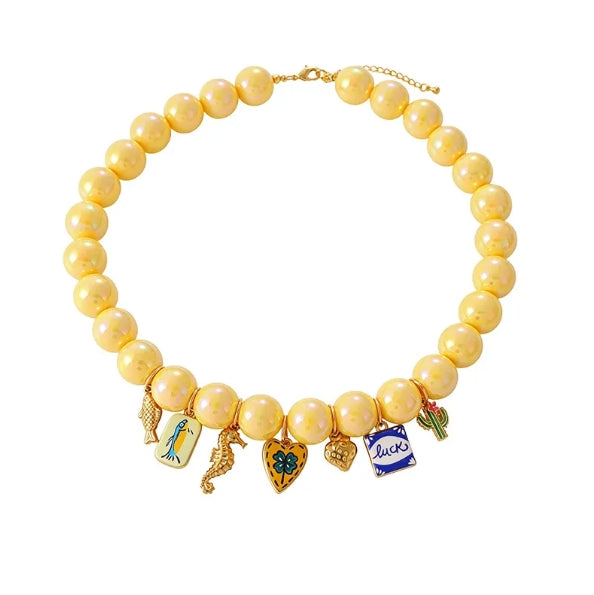 Collar chicle dulce amarillo