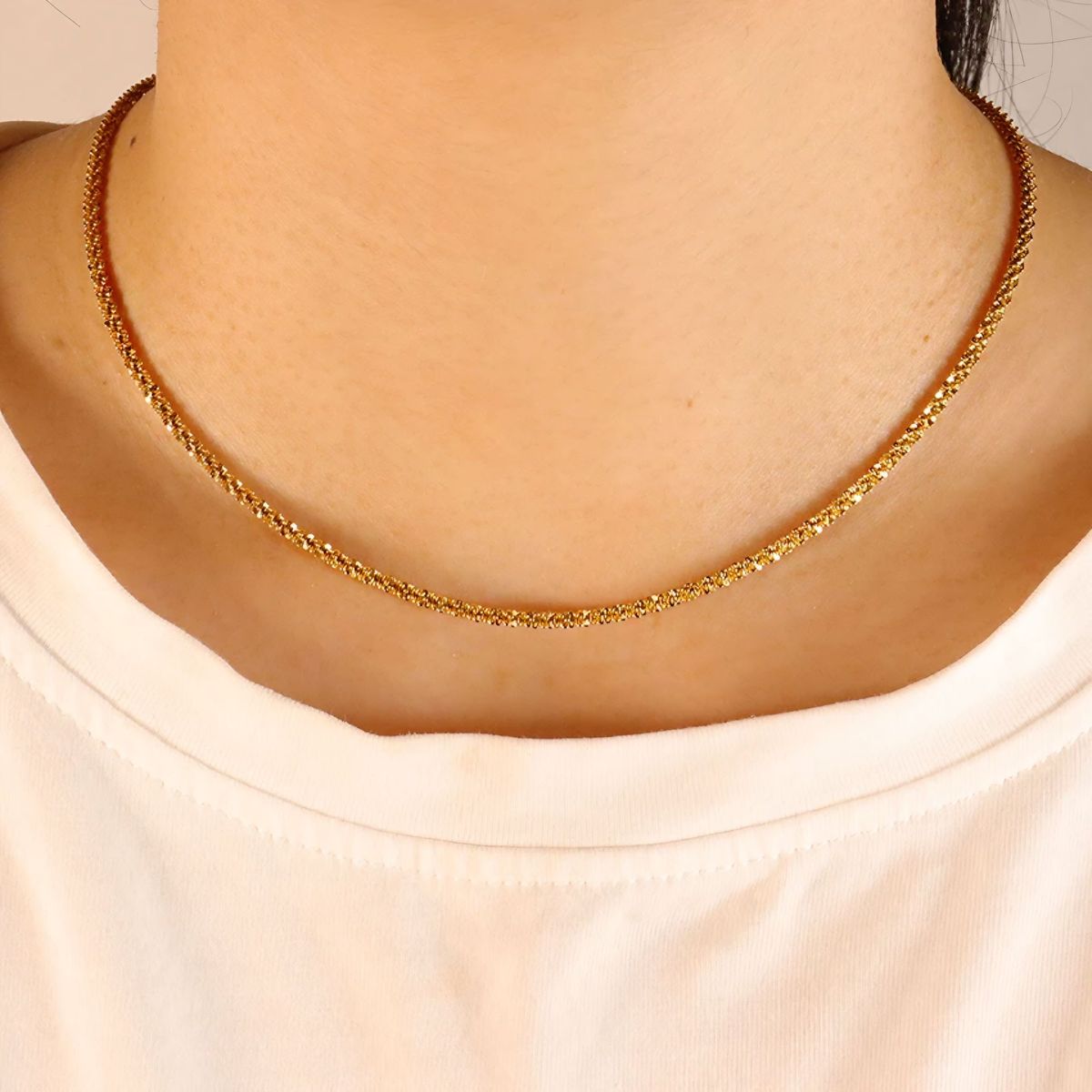 Collar Caspio