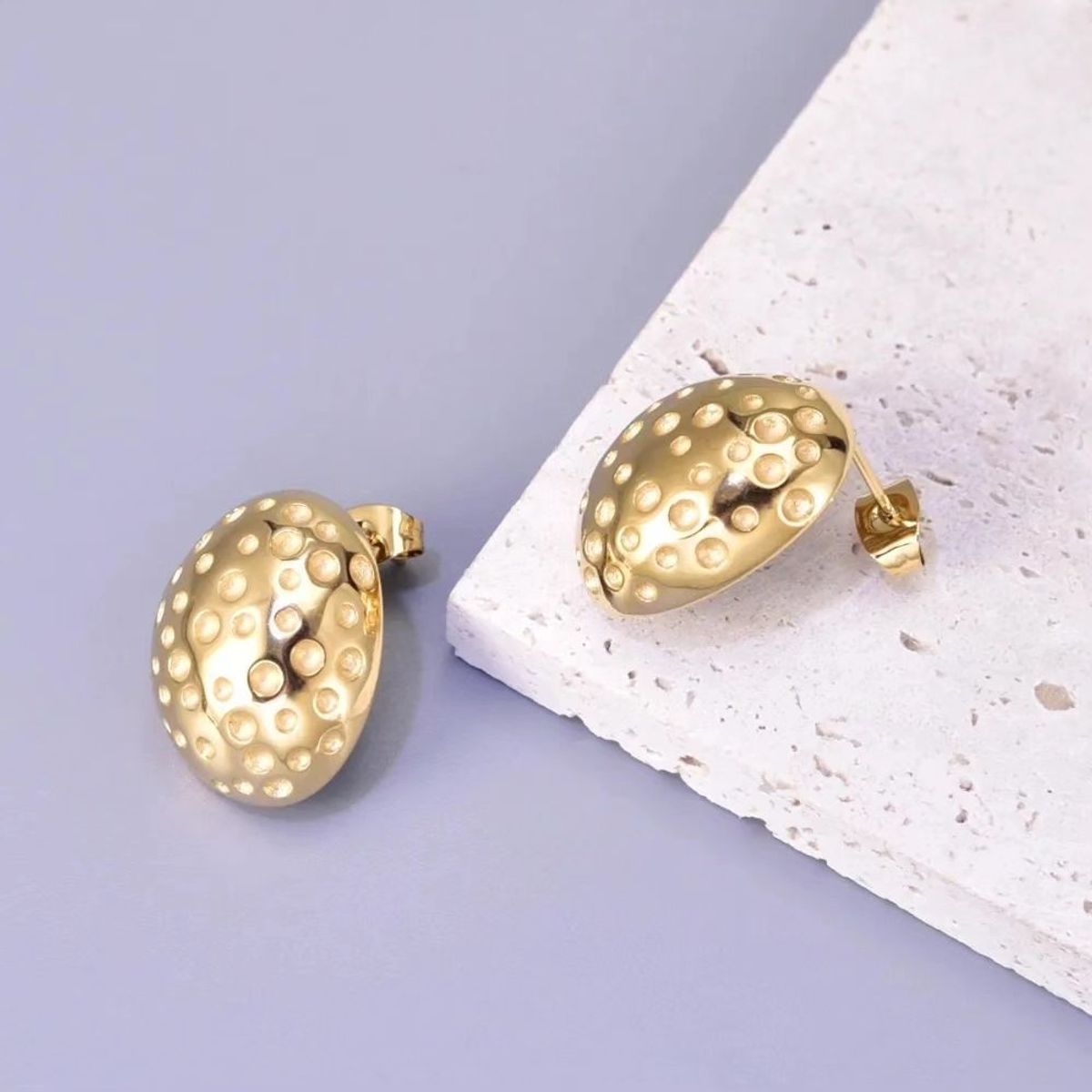Aretes Helva