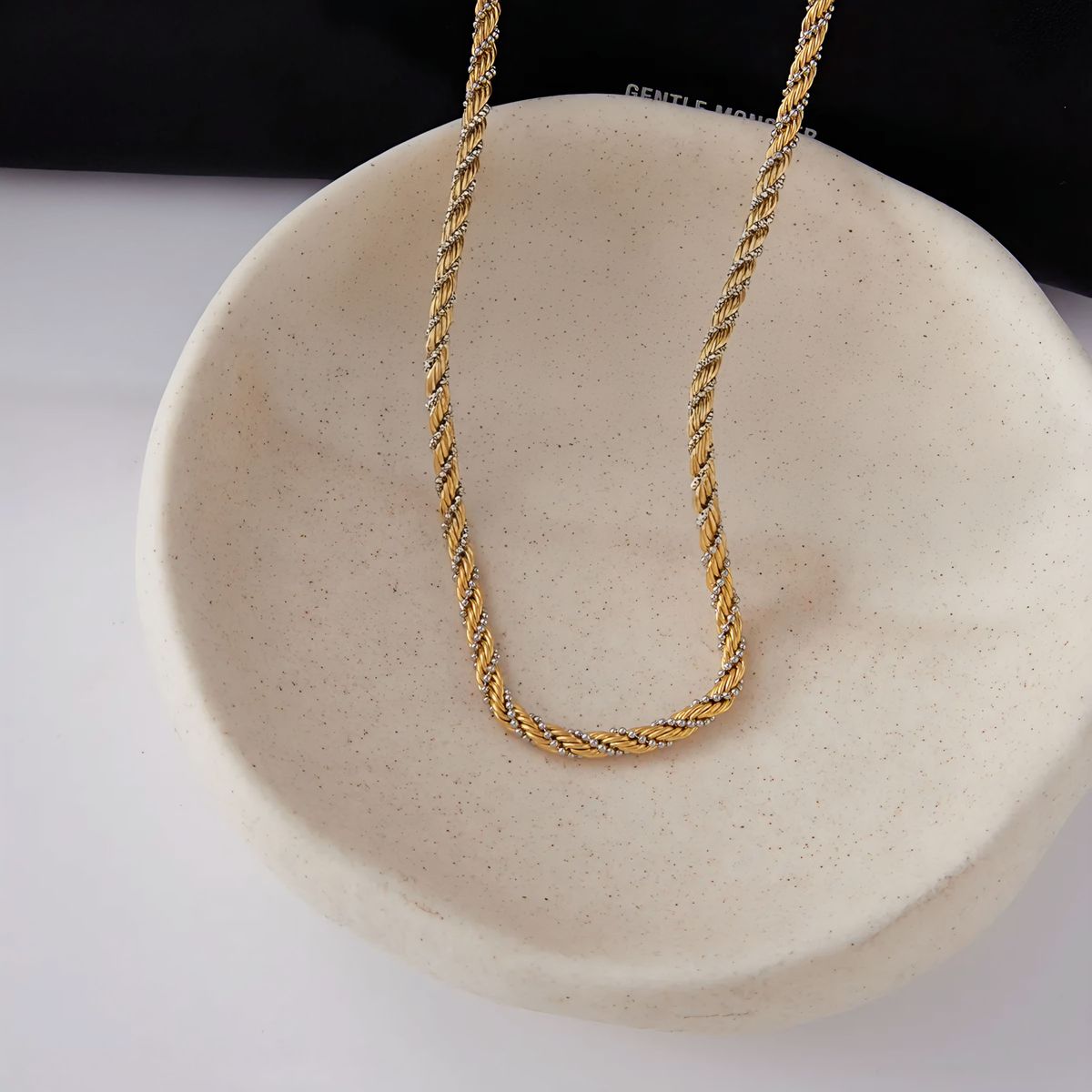 Collar Kalia