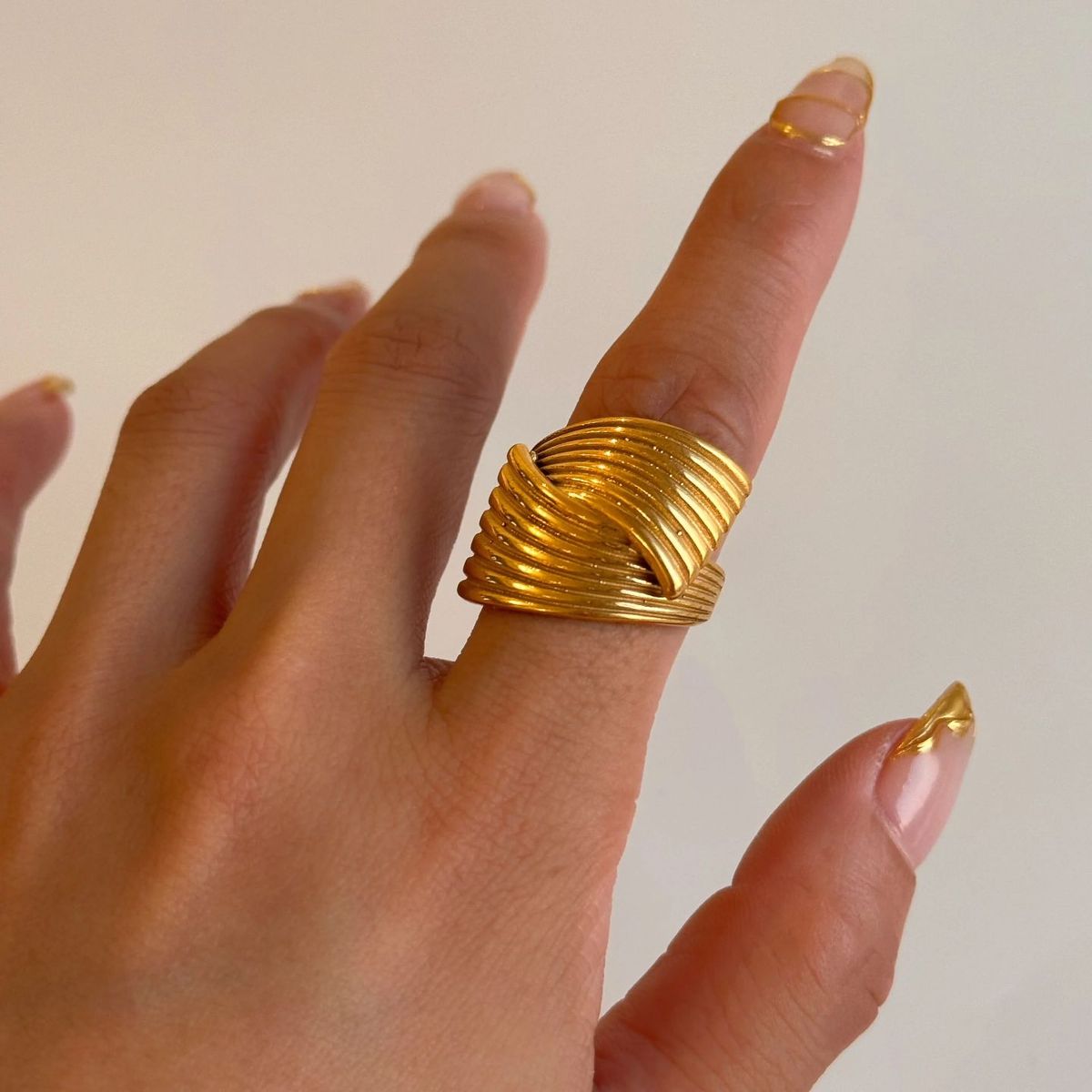 Anillo Mila