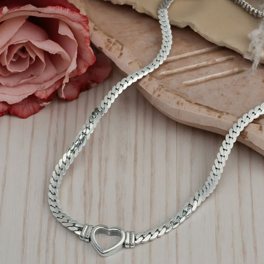 Collar Minimalista corazón