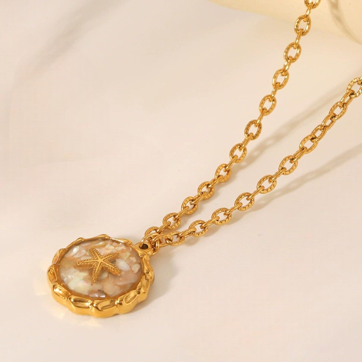 Collar Oceánico