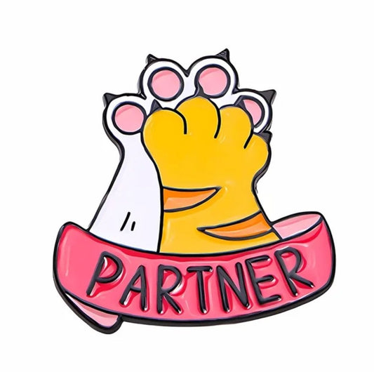 Pin Gatos Partner