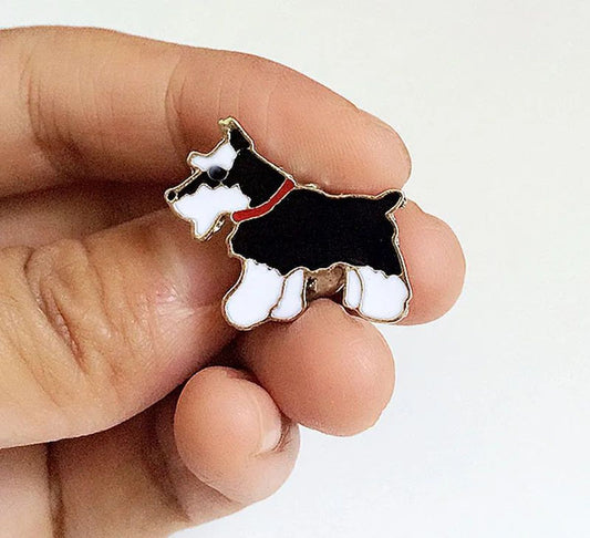 Pin Schnauzer negro