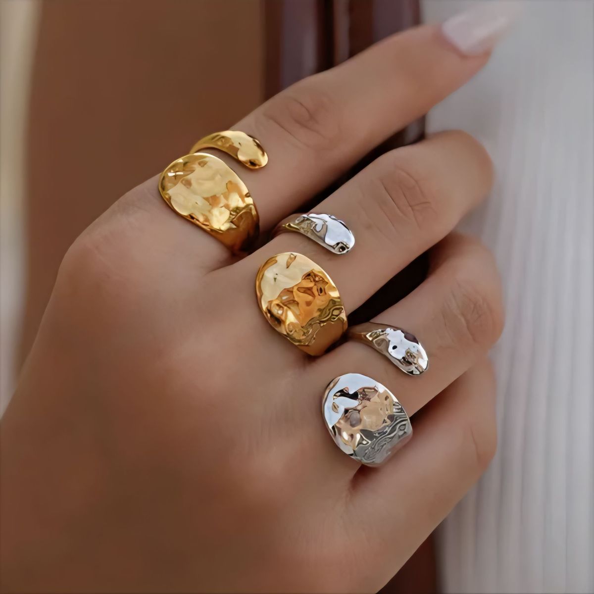 Anillo Saro