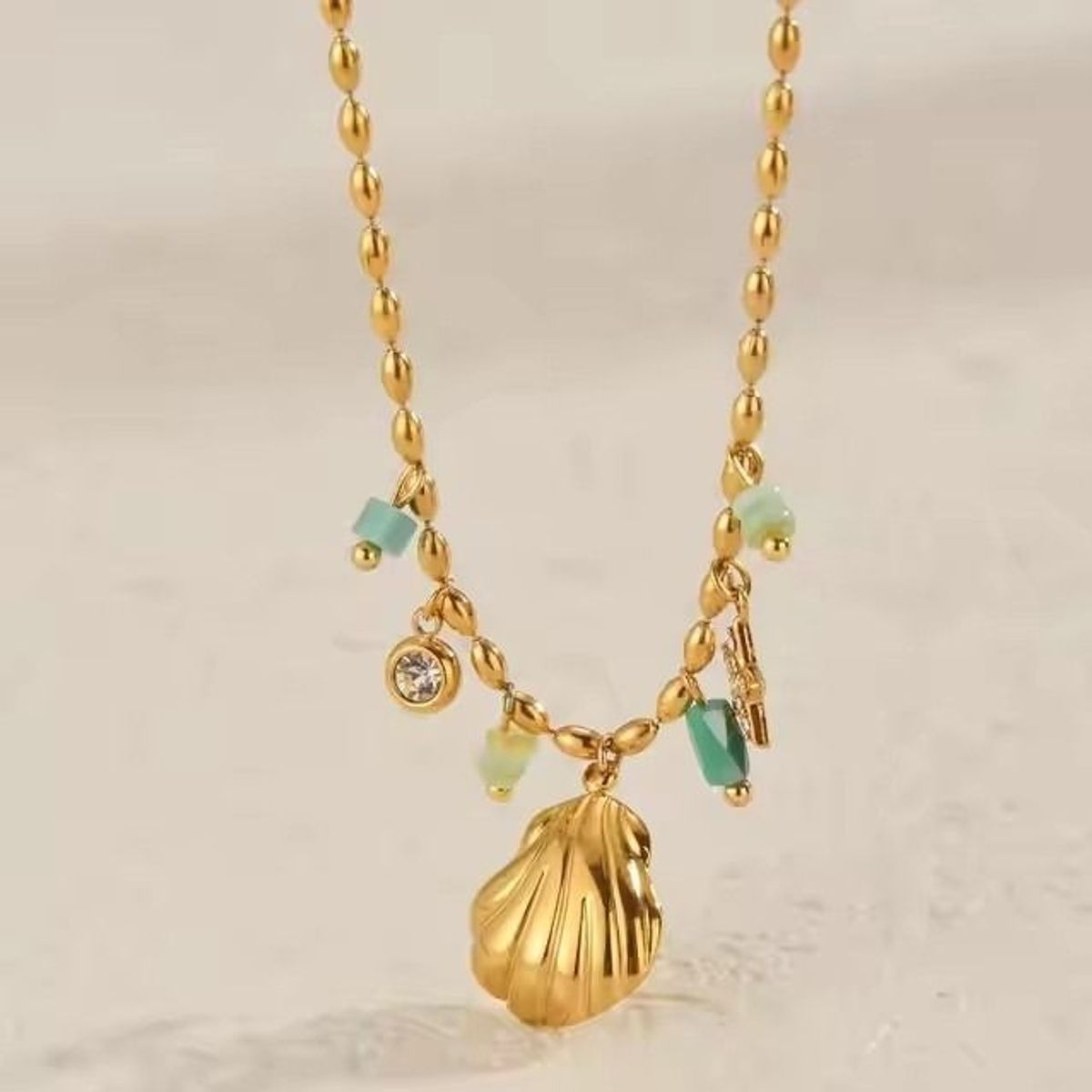 Collar Tairi