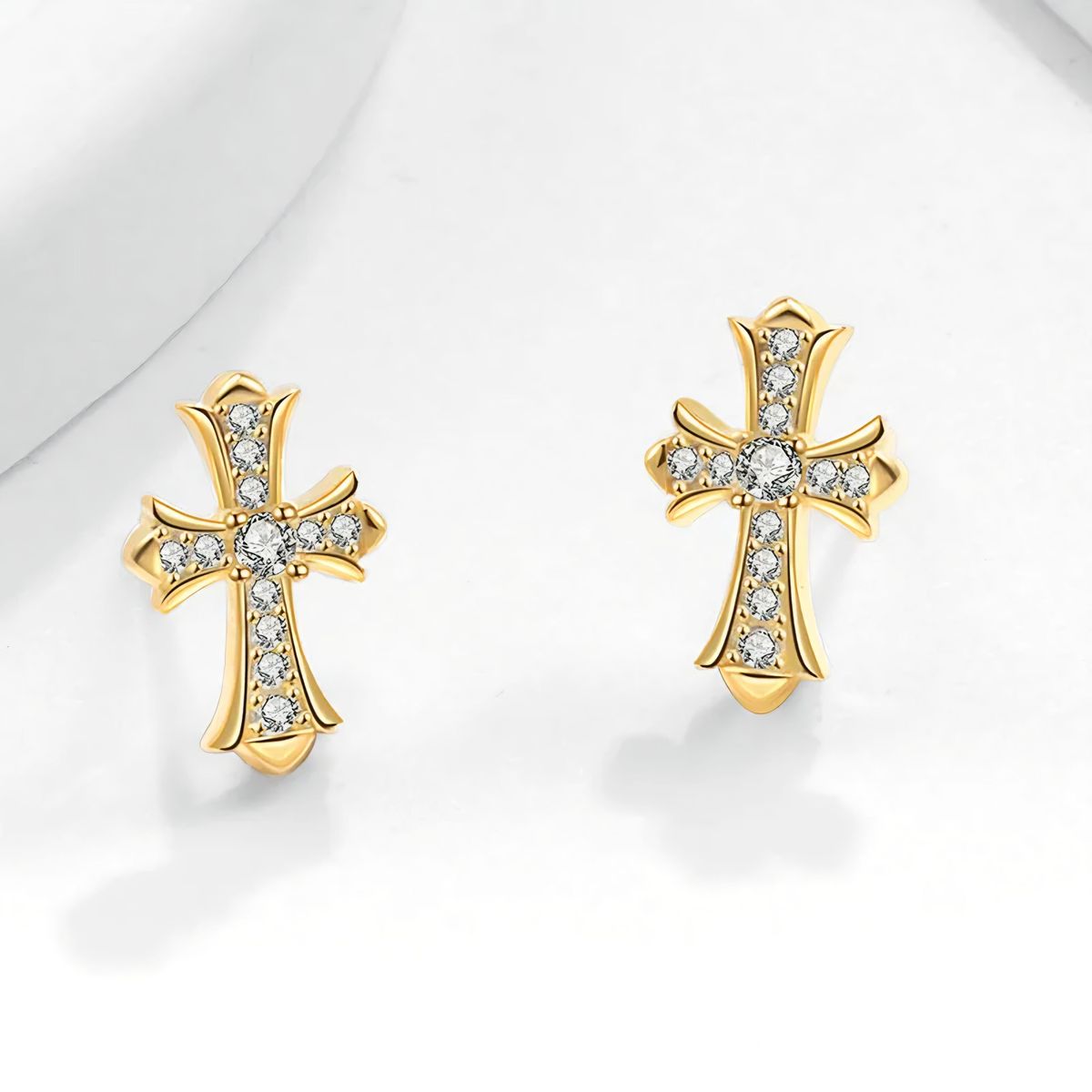 Aretes Cruz